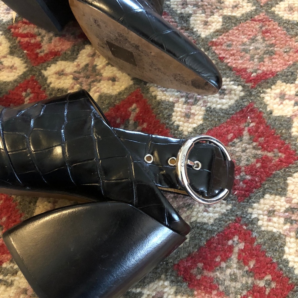 Chloe Black Buckle Pointy Toe Mules sz 37 Block Heel Croc Leather Silver Buckles - Picture 6 of 9